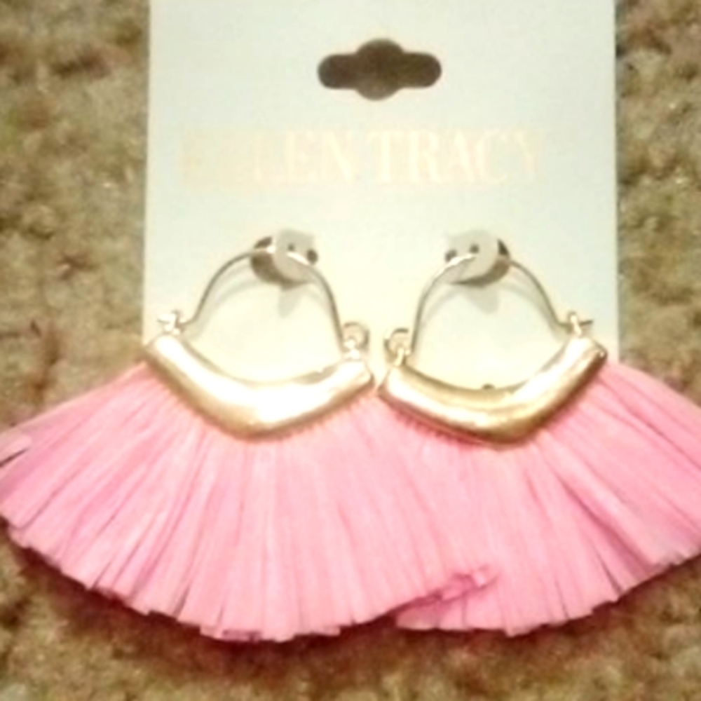 Ellen Tracy earings